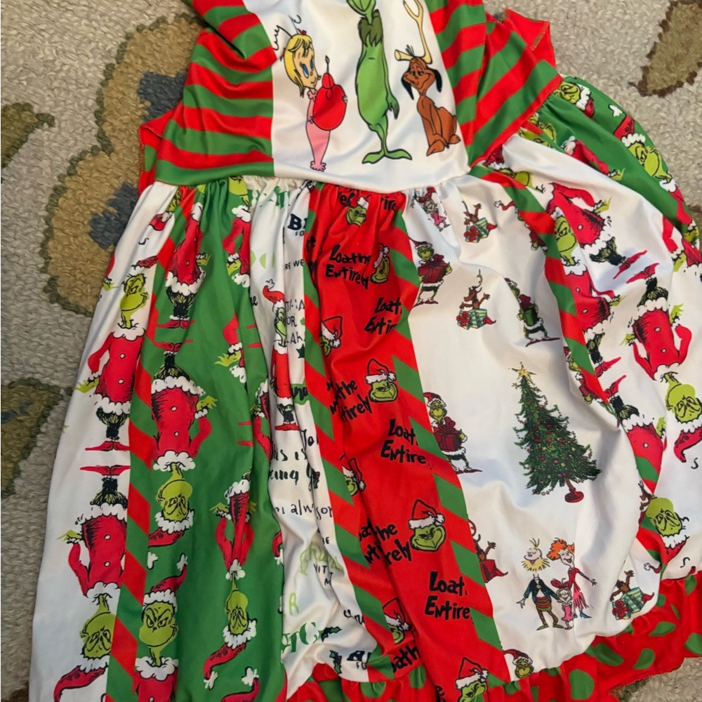 Festive Grinch Set - Picture 2 of 3